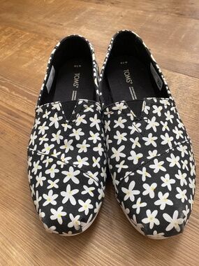 Women's Toms Alpargata Sun Daisies Flats Size 7.5 Wide